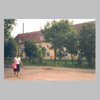 111-1155 Das -Beamtenhaus- auf der Wattlau an der Abzweigung nach Ripkeim.jpg